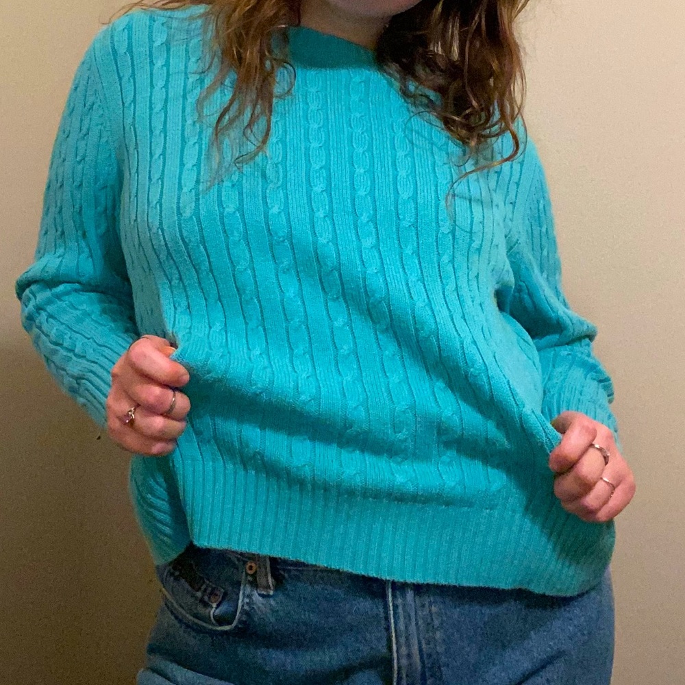 Duck Head Women’s bright blue cable knit sweater